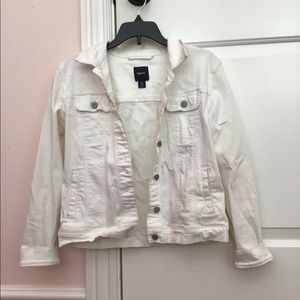 white gap kids jean jacket